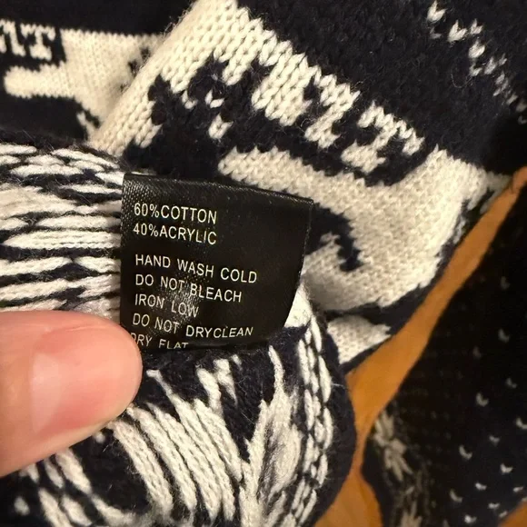 POL Anthropologie Navy and White Reindeer Christmas Sweater - Picture 4 of 6